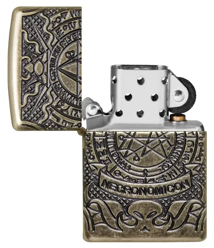 Armor® Latón Antiguo «Libro de los Muertos» Armor® Latón Antiguo «Libro de los Muertos»