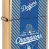 Campeones de la Serie Mundial 2025™ – Encendedor conmemorativo de los Los Angeles Dodgers™ Campeones de la Serie Mundial 2025™ – Encendedor conmemorativo de los Los Angeles Dodgers™