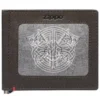 Cartera de piel color moca – Diseño con placa metálica vikinga Cartera de piel color moca – Diseño con placa metálica vikinga