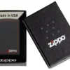 Classic Zippo en negro y rojo Classic Zippo en negro y rojo