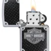 Diseño con el escudo de Harley-Davidson® en fibra de carbono