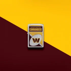 Diseño con el logotipo cromado de los Washington Commanders de la NFL