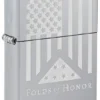 Diseño con la bandera de Folds of Honor grabada Diseño con la bandera de Folds of Honor grabada