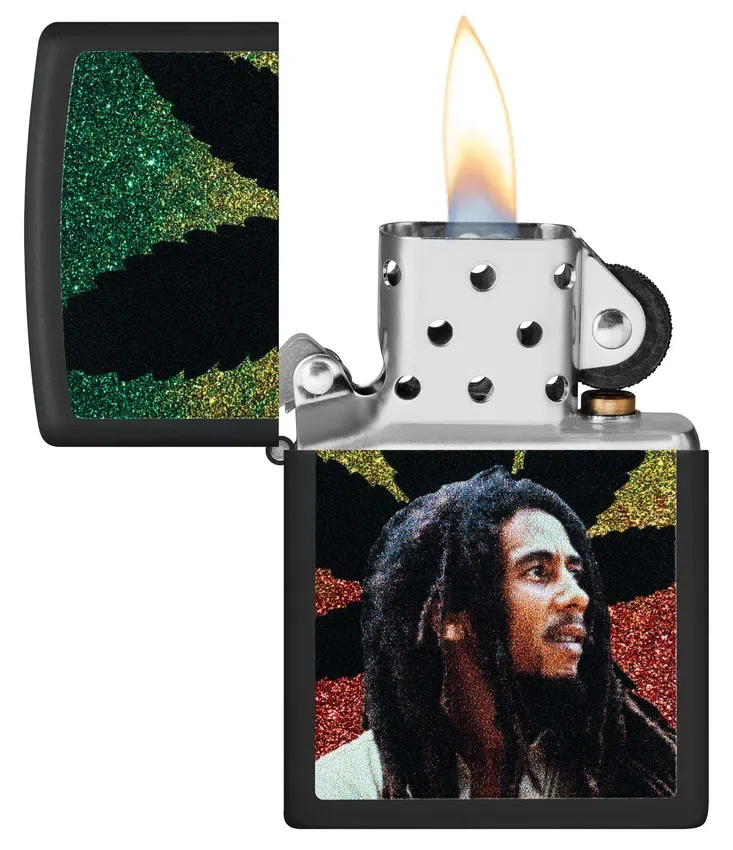 Diseño con la silueta de Bob Marley sobre una hoja Diseño con la silueta de Bob Marley sobre una hoja