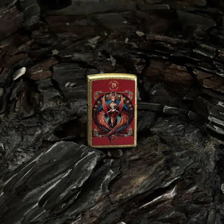 Diseño «Copperwing» de Anne Stokes Diseño «Copperwing» de Anne Stokes