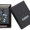 Diseño de calavera de lobo y plumas Diseño de calavera de lobo y plumas