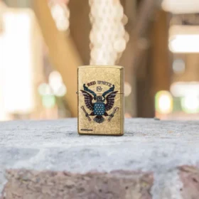 Diseño de cuello «Red White & Blue» de Buck Wear™