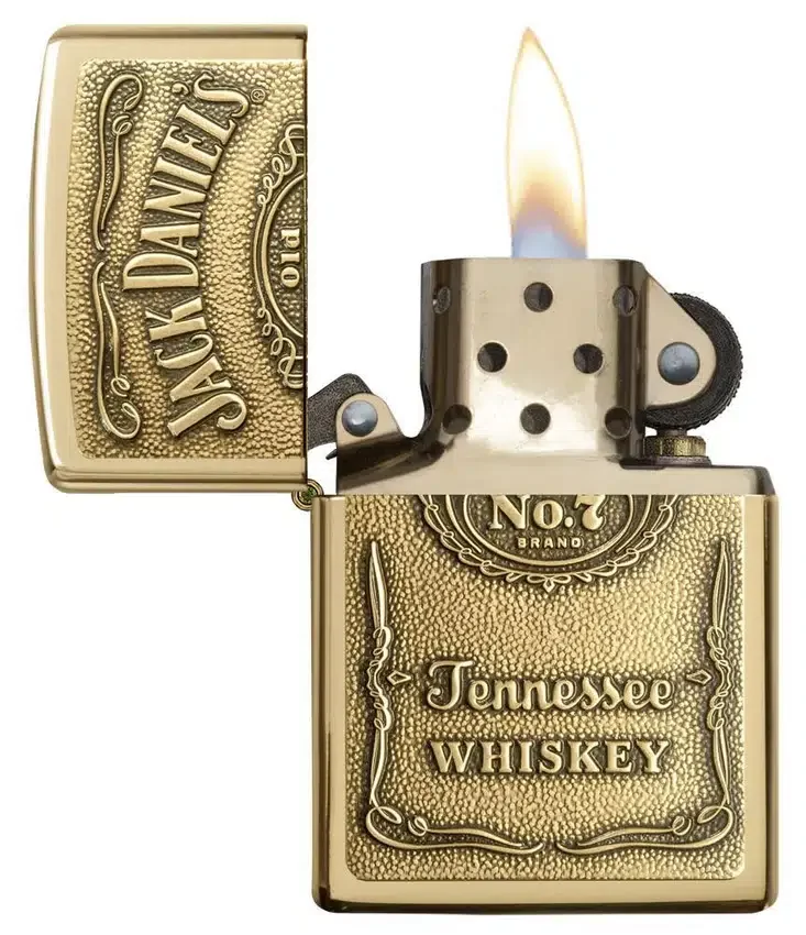 Emblema de latón de Jack Daniel’s® Emblema de latón de Jack Daniel’s®
