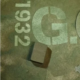 Encendedor conmemorativo del Día del Fundador de 2026