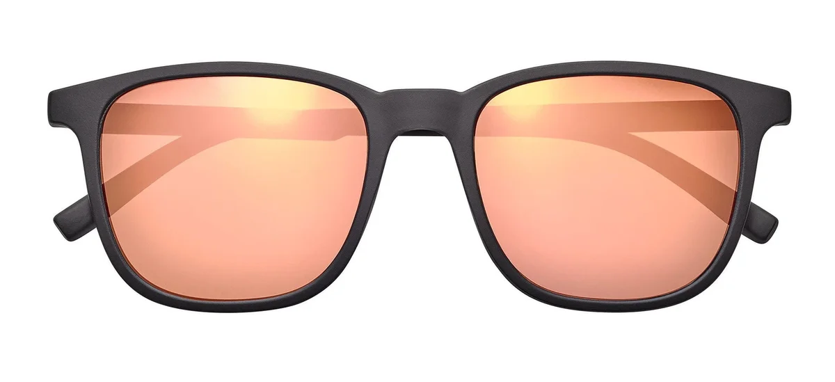 Gafas de sol angulares y estilizadas Gafas de sol angulares y estilizadas