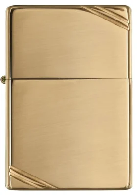 High Polish Brass Vintage con hendiduras