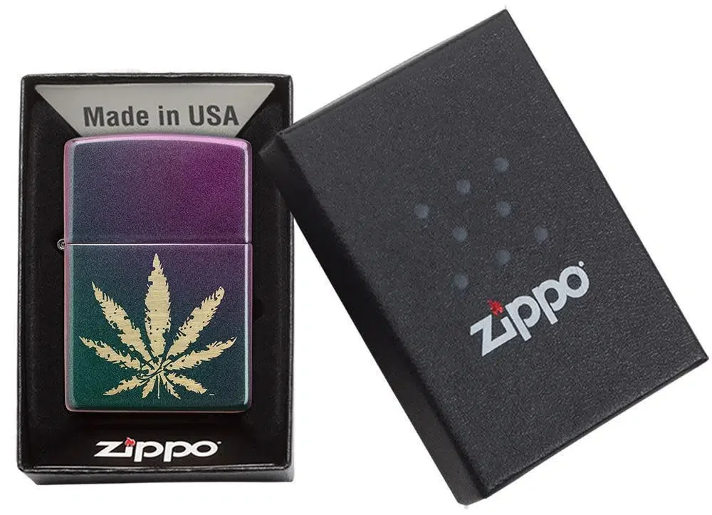 Hoja de marihuana iridiscente Hoja de marihuana iridiscente