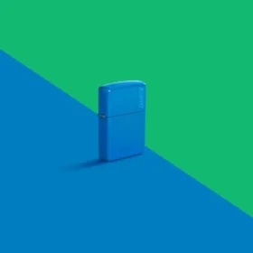 Logotipo clásico de Zippo en azul cielo mate