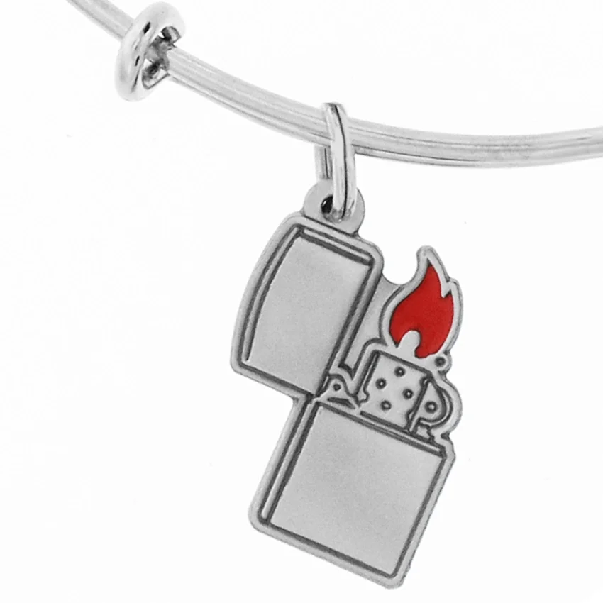 Pulsera con colgantes de encendedores zippo Pulsera con colgantes de encendedores zippo
