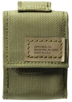Set de regalo con estuche táctico y encendedor Windproof Black Crackle®